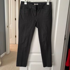 LOFT Skinny Ankle Petite Trousers in Dark Grey; Size 0P